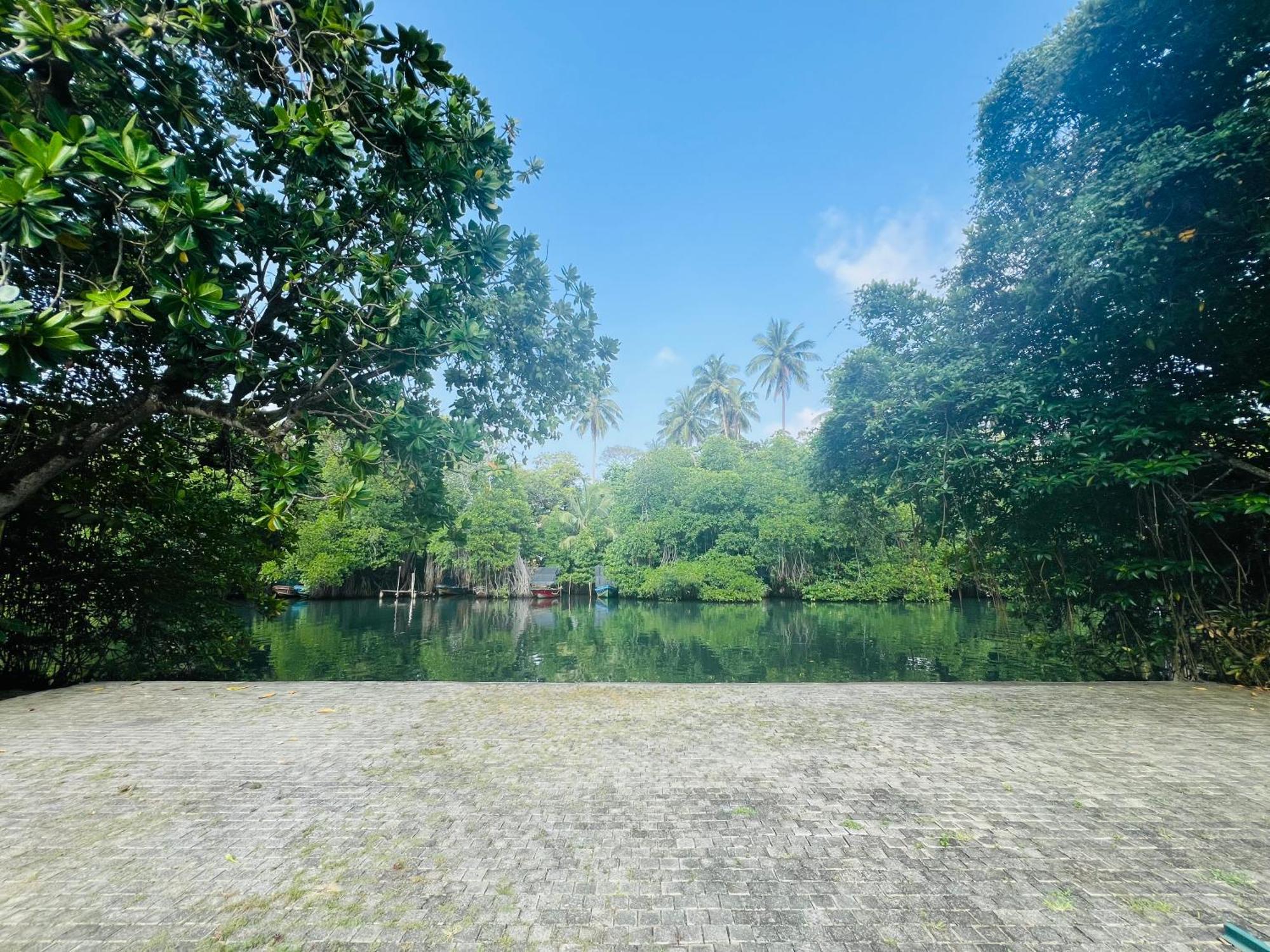 Muthumuni Ayurveda River Resort Aluthgama Buitenkant foto